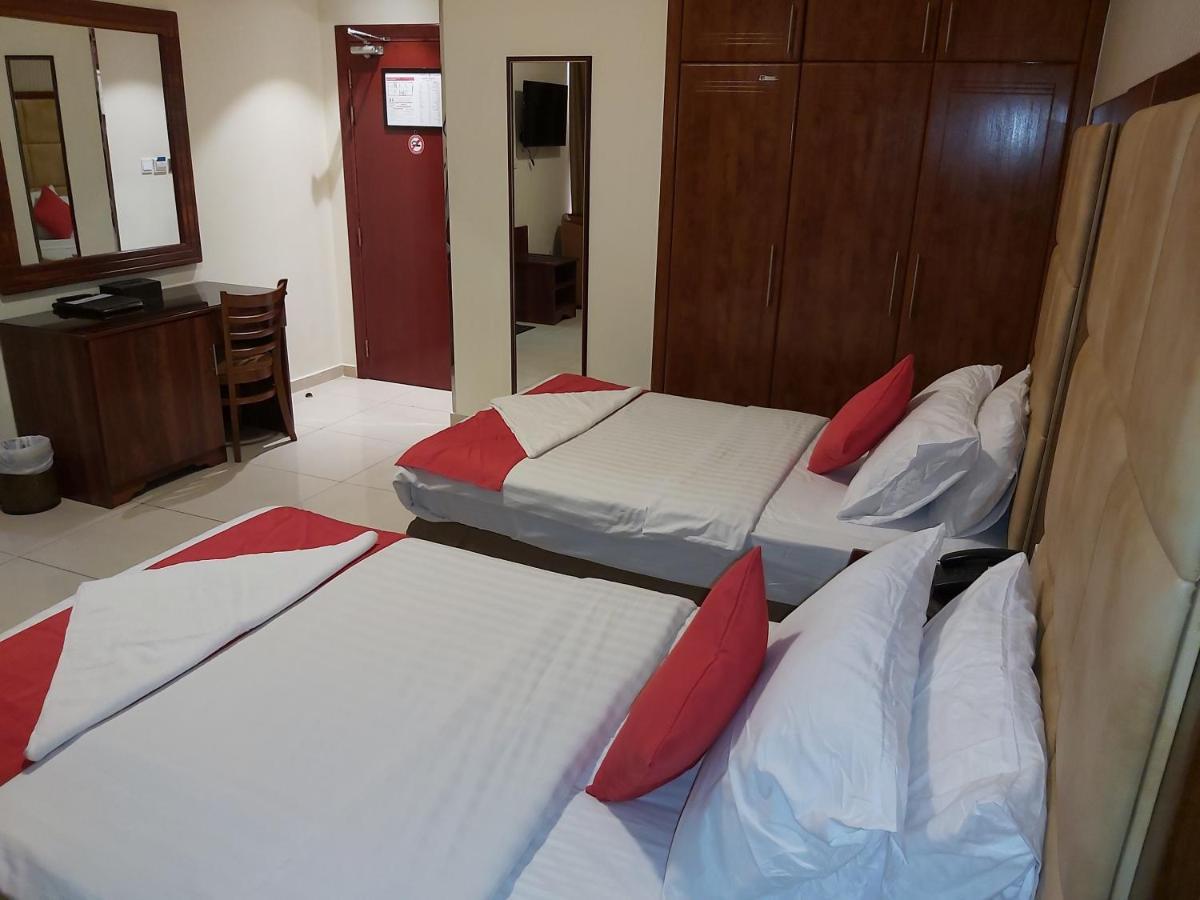 Bliss Hotel Dubai Exteriör bild