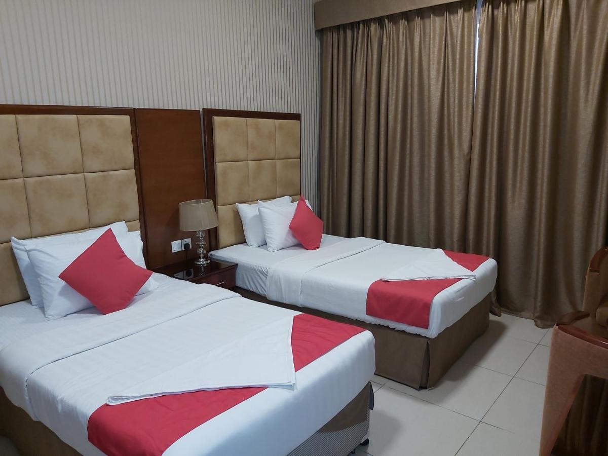 Bliss Hotel Dubai Exteriör bild
